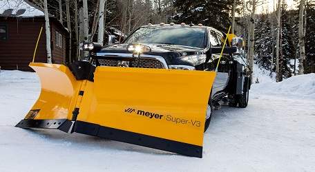 Meyer Super-V3 V-plow mounted on three-quarter-ton truck — Leduc & Fils